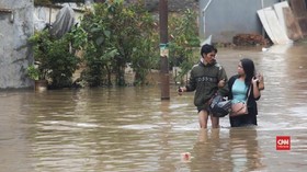 VIDEO: Banjir Rendam Beberapa Wilayah Jakarta