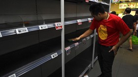 Pemerintah Perlu Segera Setop Panik Beli Saat Covid Melonjak