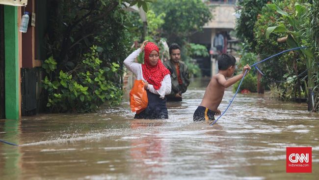 Hujan Lebat Hingga Jumat, Pantau Banjir Lewat Petabencana.id