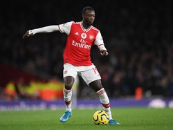 Pemain Arsenal Ini Bilang, Tak Ada Bek Tangguh di Liga Inggris