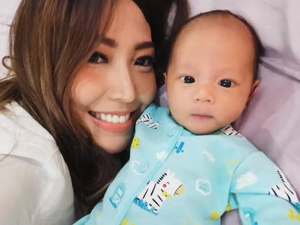 Gemas! 7 Foto Putra Bungsu Ayu Dewi, Muhammad Aqli Athaya