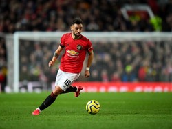 MU Lebih Oke dengan Bruno Fernandes Dibanding Paul Pogba