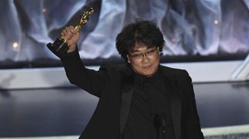 Menang Best Director Oscar, Bong Joon-ho Siap Berbagi Piala