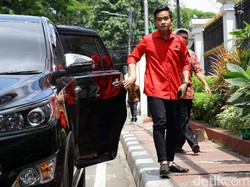 Gibran Rakabuming Emoh Komentari soal Sanksi PDIP untuk Ganjar