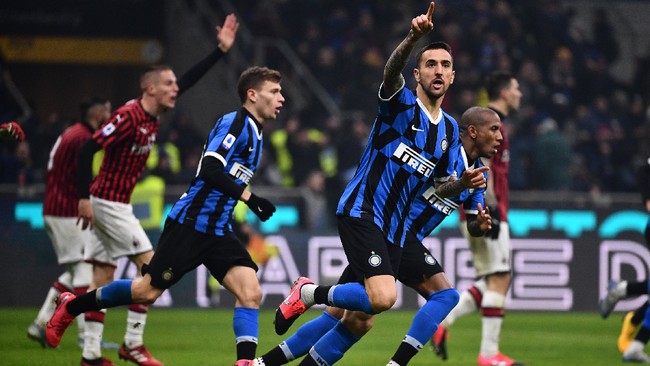 Sempat tertinggal 0-2, Inter Milan berhasil mengalahkan Milan pada laga Derby Milan di Stadion Giuseppe Meazza.