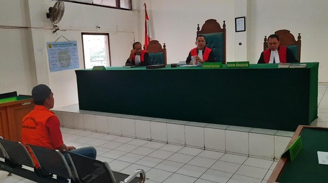Atas vonis hakim, terdakwa penganiaya siswa  SMA Semi Militer Plus Taruna Indonesia Palembang bakal melakukan banding.