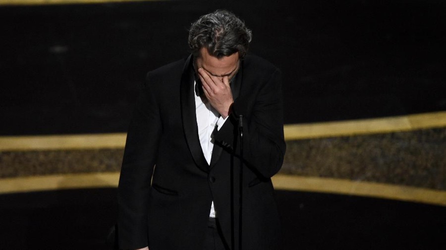 Joaquin Phoenix berhail meraih Aktor Terbaik Oscar 2020.