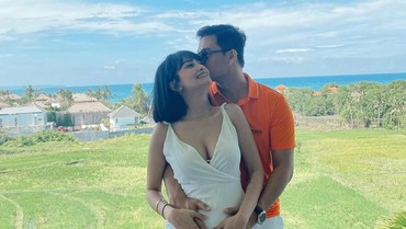 Terpopuler: Vanessa-Bibi Syok Lihat Saldo hingga Lucinta Luna Diamankan Polisi
