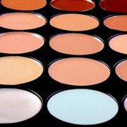 Tips Menggunakan Concealer untuk Tampilan Sempurna