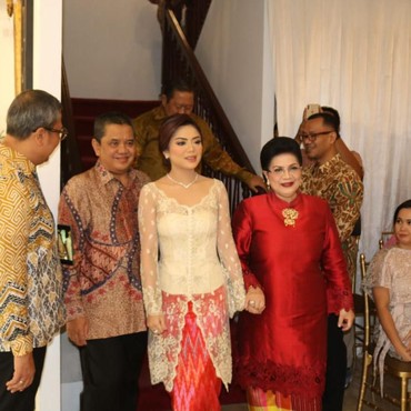 Putra Tutut Soeharto Lakukan Siraman Pada Jumat Kliwon