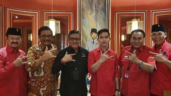 Rencananya Gibran putra Jokowi dijadwalkan bertemu dengan Sekjen Hasto Kristiyanto di Kantor DPP PDIP Jakarta, pada Rabu (18/10).