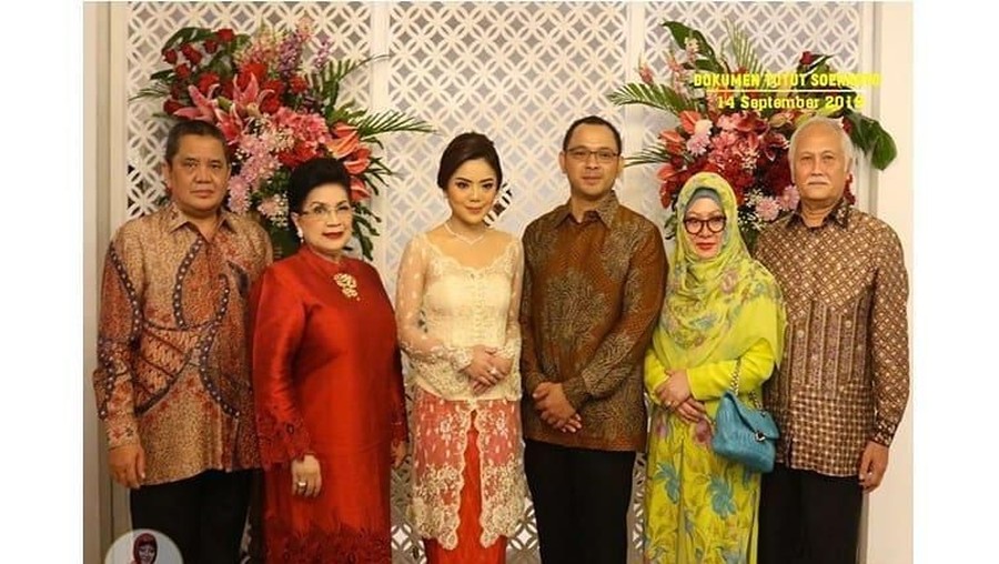 Ini profil pramugari cantik yang jadi calon istri cucu Soeharto.