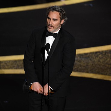 Transformasi Sinting Joaquin Phoenix untuk Joker yang Berbuah Oscar