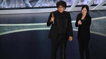 Bong Joon Ho Sutradara Terbaik Oscar!