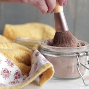 Yuk Buat Sediri DIY Powder Foundation Alami untuk Kulit Sawo Matang dan Kuning Langsat!