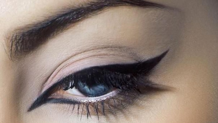 Eyeliner Terbaik di 2015
