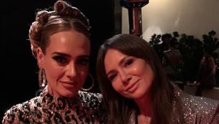 Adele menjadi salah satu tamu di pesta setelah Oscar 2020. Penampilan barunya yang kurus bikin orang-orang tak mengenalinya, Bunda.