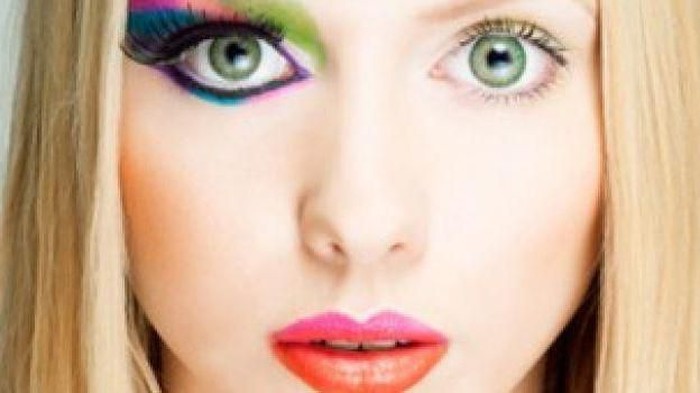 5 Kesalahan Eye-Makeup yang Harus Segera Kamu Hindari