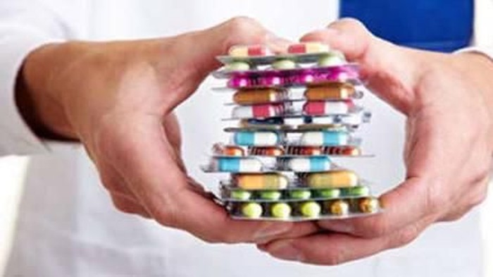 Obat-Obatan yang Berpotensi Menjadi Penyebab Bau Mulut