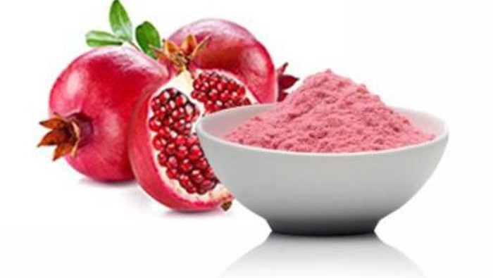 Pomegranate Extract dan Beberapa Jenis Minyak Atsiri untuk Atasi Flek Pada Wajah