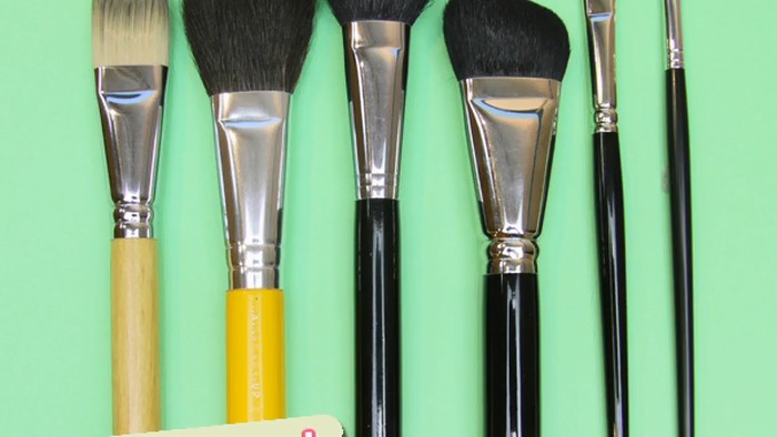 Wajib Punya! Cara penggunaan makeup brush