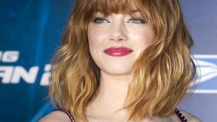 Mengatasi Jerawat di Dahi Akibat Poni