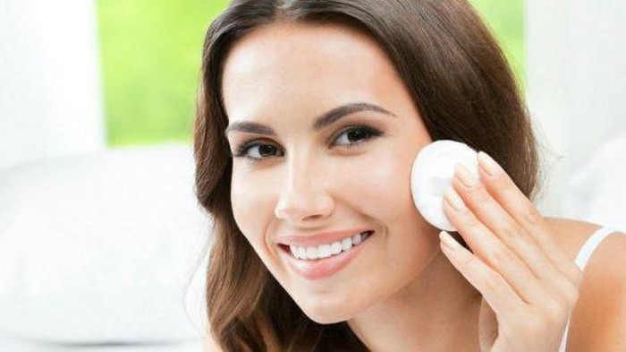 4 Cara Menghilangkan Noda pada Wajah