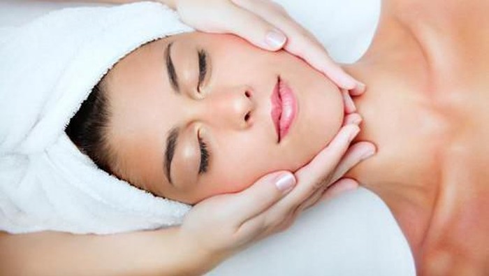 Facial Massage untuk Mendapatkan Wajah yang Cantik dan Segar