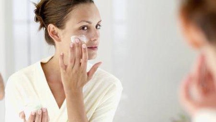Krim Pemutih Wajah yang Aman Buatan Sendiri