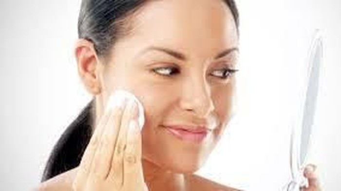 Aneka Toner Alami untuk Memutihkan Kulit Wajah