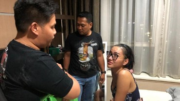 img-title Ups, Abash Alias Diah Ayu Sempat Disebut Polisi Istri Lucinta Luna