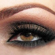 Makeup Smokey Eyes ala Selebriti Hollywood