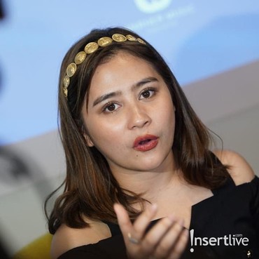 Prilly Latuconsina Ikhlas Maafkan Rina Nose & Andre Taulany