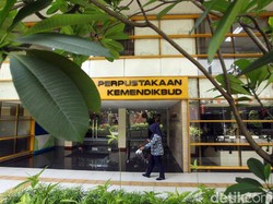 Lihat Yuk, Seperti Apa Perpustakaan Kemendikbud