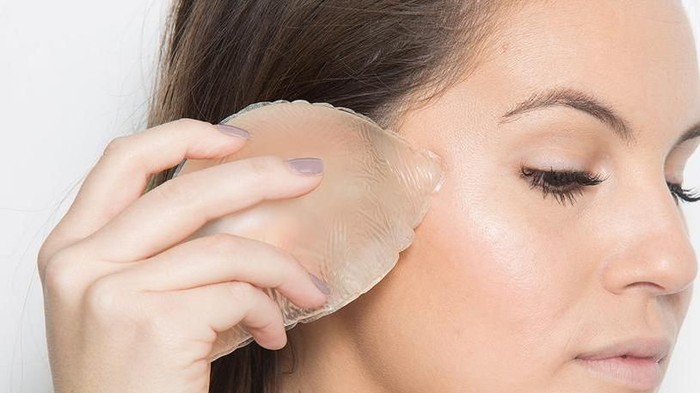 Memulaskan Foundation dengan SiliSponge, Akankan Jadi The Next Beauty Blender?