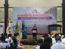 DPR Akan Libatkan Buruh dalam Susun DIM Omnibus Law Cipta Lapangan Kerja