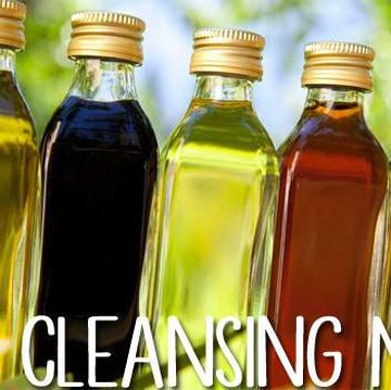 Metode Oil Cleansing untuk Membersihkan Kulit Secara Alami