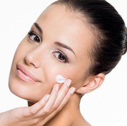 Tips Mengaplikasikan Pelembab Kulit Dengan Sempurna