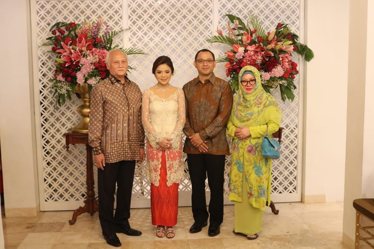 Putra Tutut Soeharto, Danny Bimo Hendro Utomo atau lebih dikenal dengan nama Danny Rukmana akan segera melepas status lajangnya pada 15 Februari mendatang.