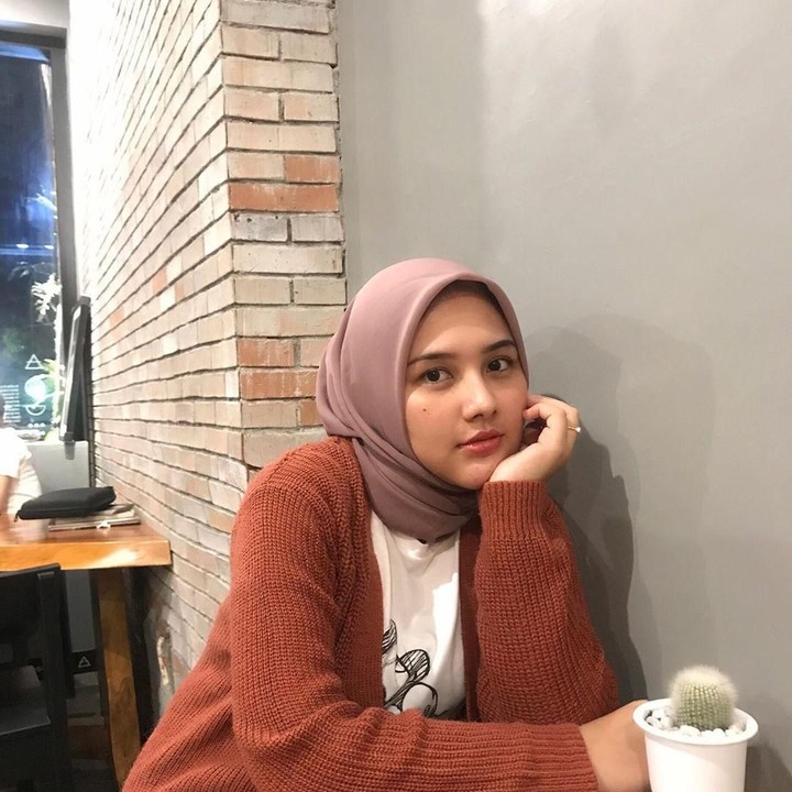 <p>Dalam waktu dekat, aktor Sahrul Gunawan akan mengakhiri masa dudanya.  (Foto: Instagram @unamaulina)</p>