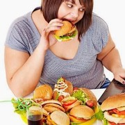 7 Makanan Lezat Ini Ternyata Bikin Kamu Cepat Tua