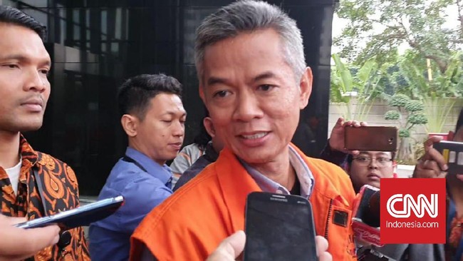 Eks Komisioner Wahyu Setiawan dieksekusi ke Lapas Kedungpane terkait kasus suap penetapan pergantian antarwaktu (PAW) anggota DPR.