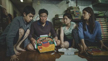 img-title Bingung Weekend Ini ke Mana? Tonton Parasite di Transvision