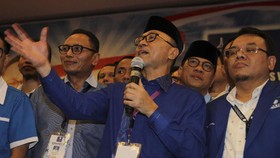 Zulhas Minta Maaf soal Insiden 'Kursi Terbang' di Kongres PAN