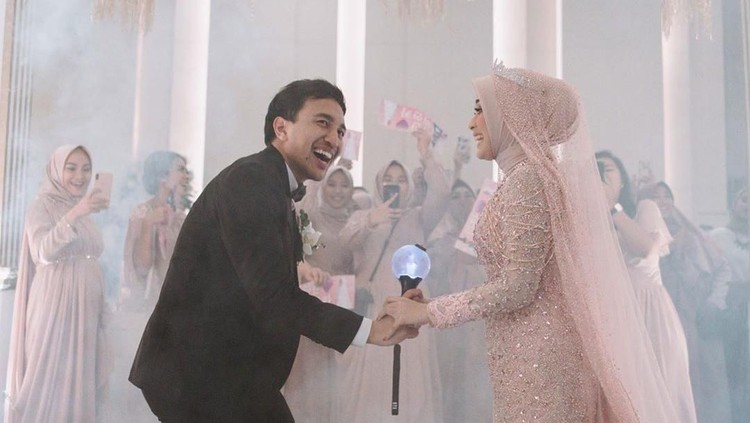 Cerita Menarik di Balik Viral Pengantin Indonesia Dance 