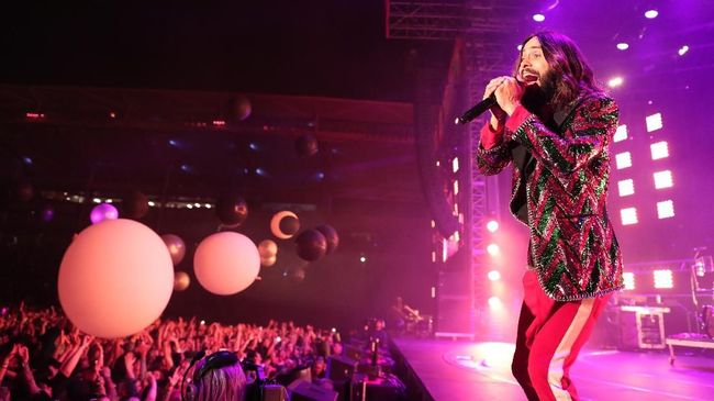 Meski belum punya album terbaru, 30 Seconds To Mars tetap menggelar festival tahunan mereka, Mars Island, pada 21-24 April mendatang.