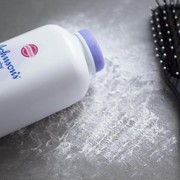 Beauty Hack! 8 Kegunaan Bedak Bayi yang Tidak Akan Kamu Sangka!