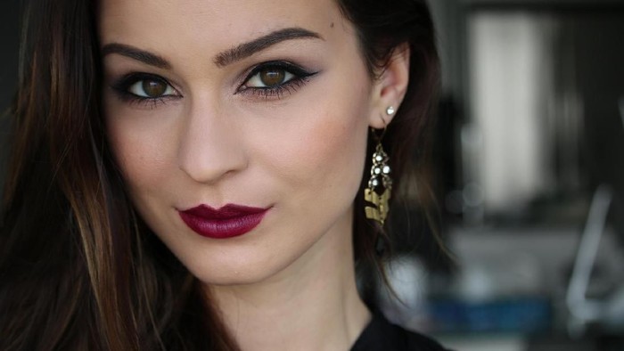 Warna Lipstick Wet N Wild untuk Membuat Night Look Lebih Glamor