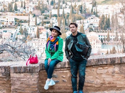 7 Foto Nagita Slavina & Raffi Ahmad ala Drama Korea Memories Of The Alhambra