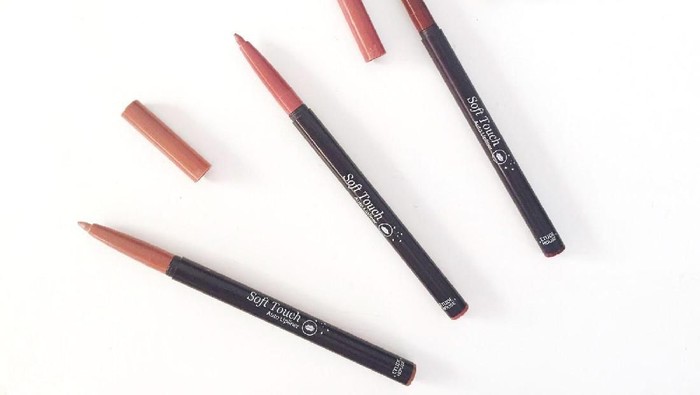 Rekomendasi Lip Liner Berkualitas dari Korea Dibawah Rp200.000,00
